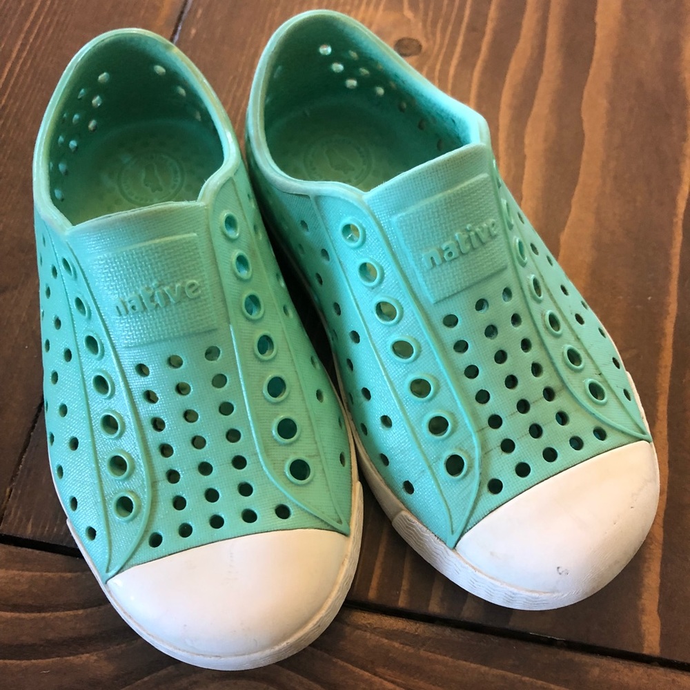 Aqua iridescent Natives